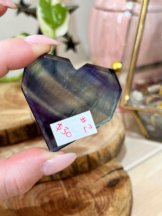 Fluorite BLUE Heart Carving (2)